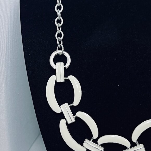 Silver Tone With White Enamel Bib Necklace (5470) - Picture 3 of 6